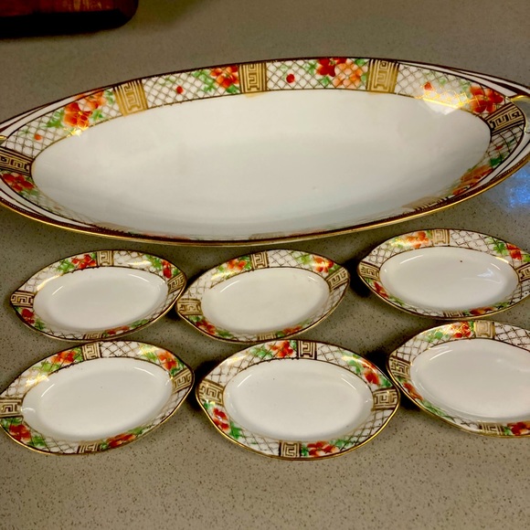 Beautiful Nippon tray with 6 sauce bowls - Picture 1 of 6